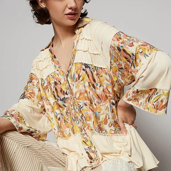 POL Tops - POL Floral Cream Blouse NWOT